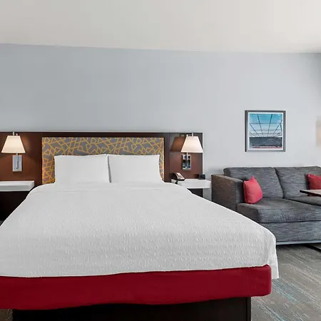 Hampton Inn & Suites Dallas - Farmers Branch Exterior foto