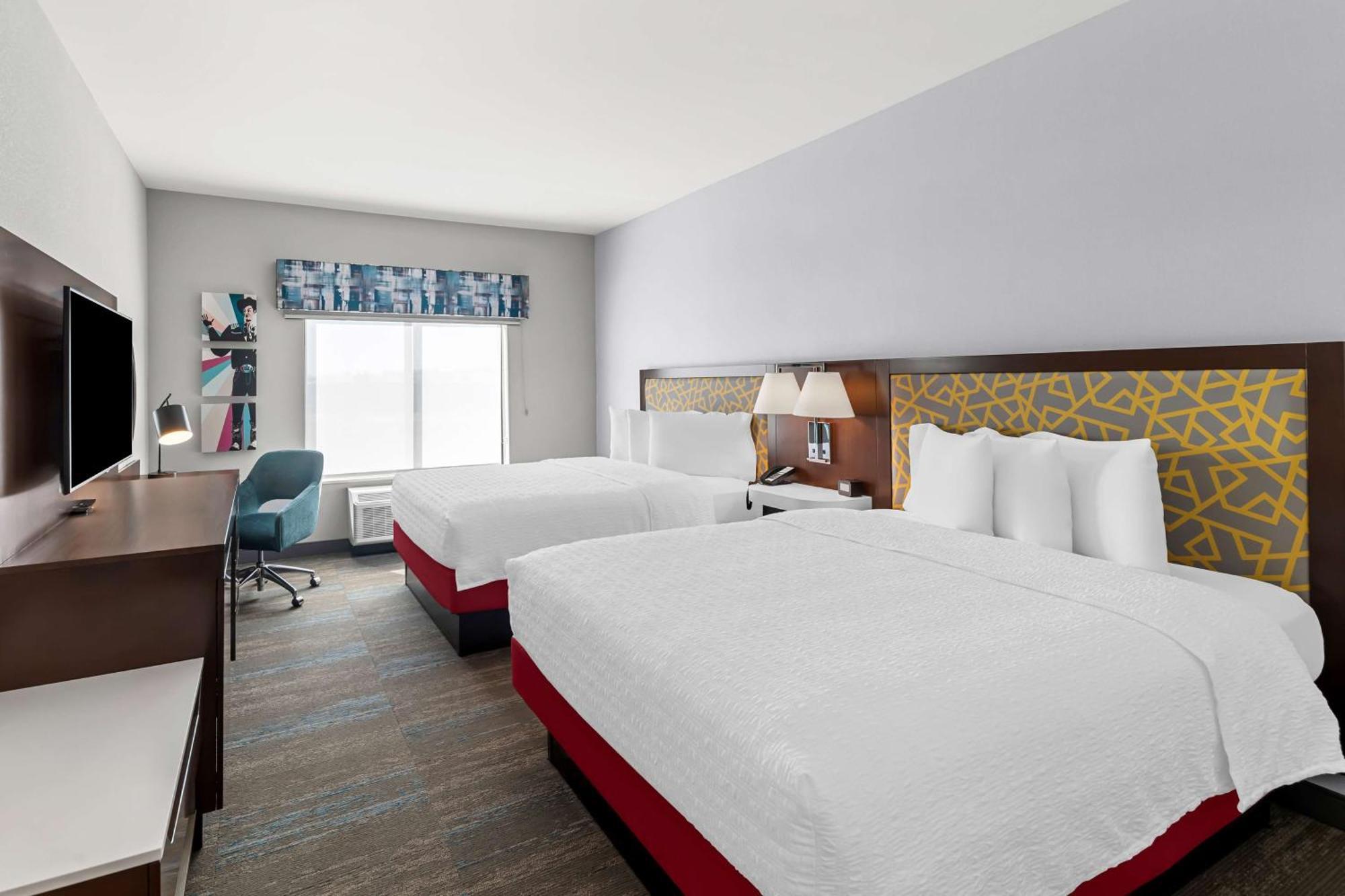 Hotel Hampton & Dallas - Farmers Branch