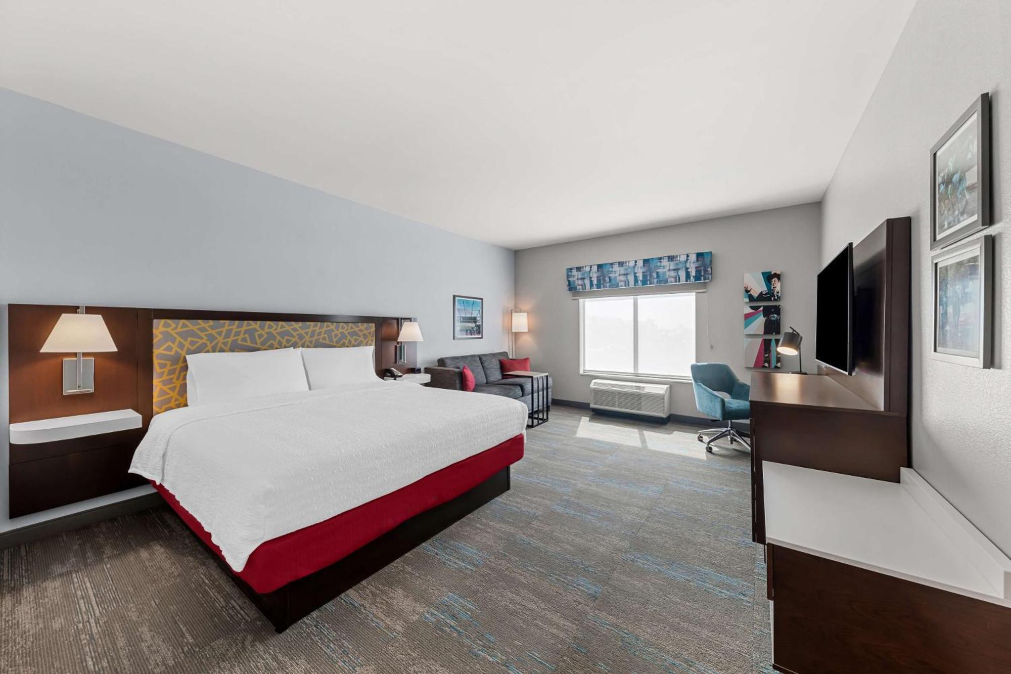 Hampton & Dallas - Hotel Farmers Branch