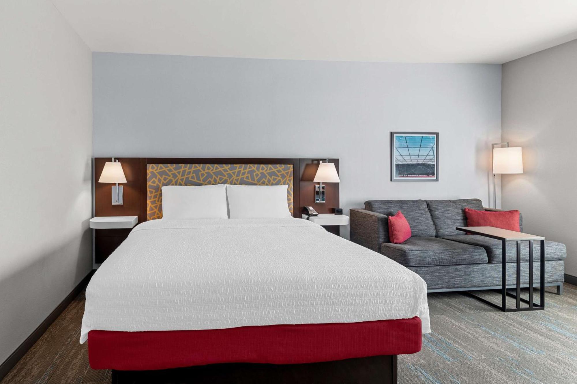 Hotel Hampton & Dallas - Farmers Branch