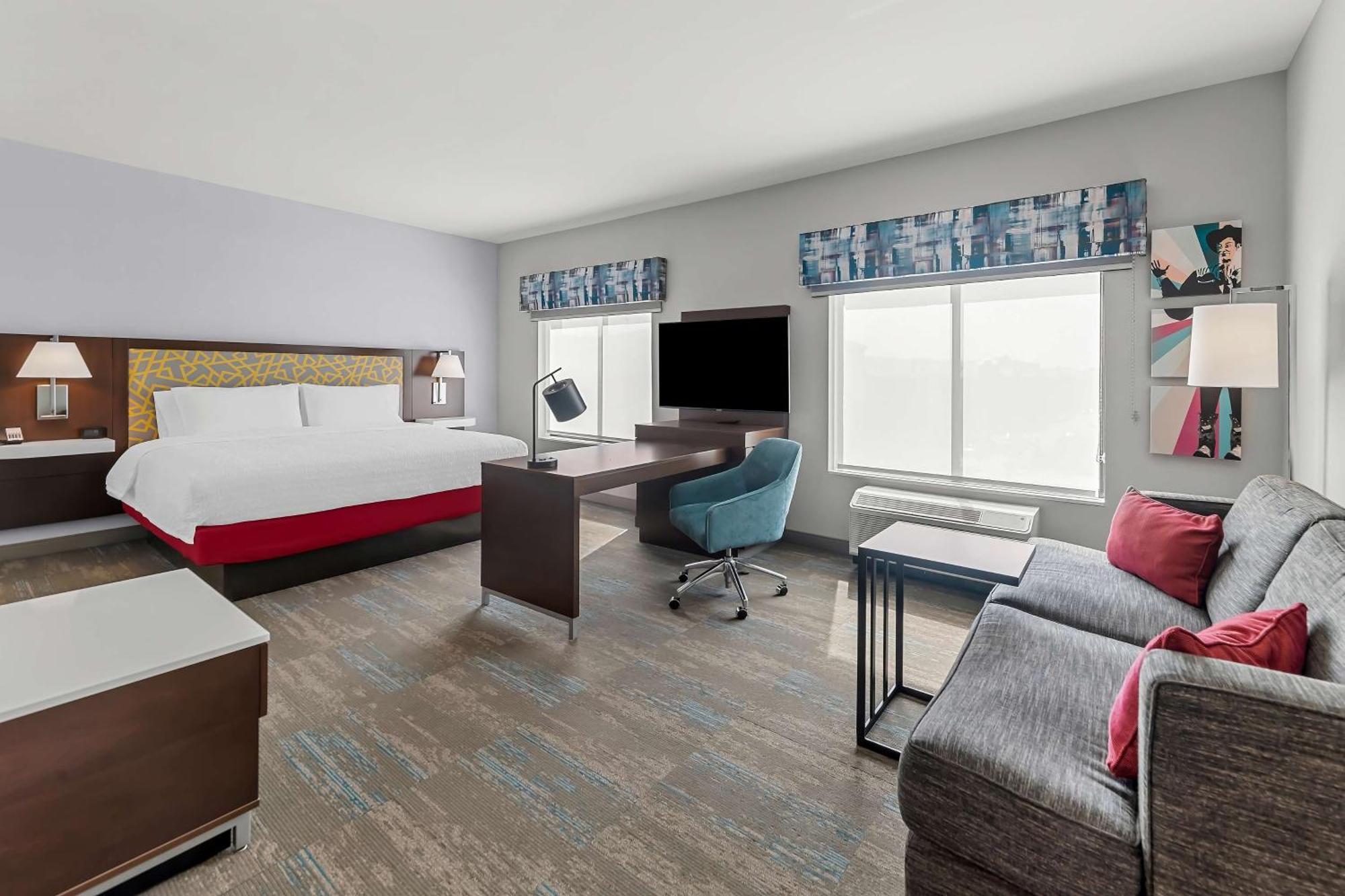 Hotel Hampton & Dallas - 3*