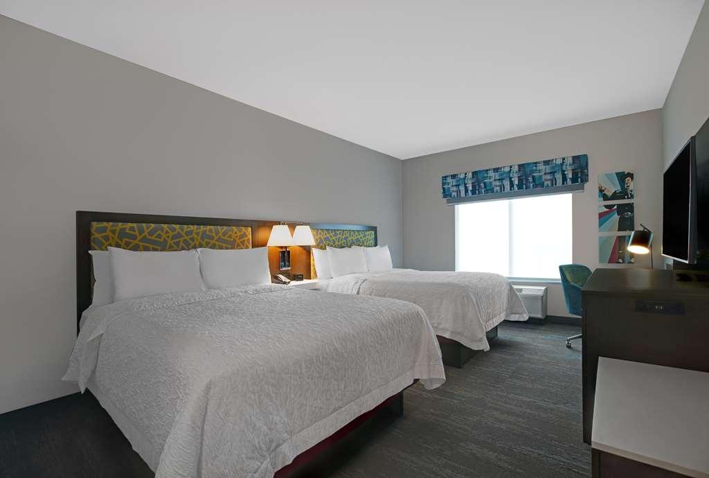 Hotel Hampton & Dallas - Farmers Branch